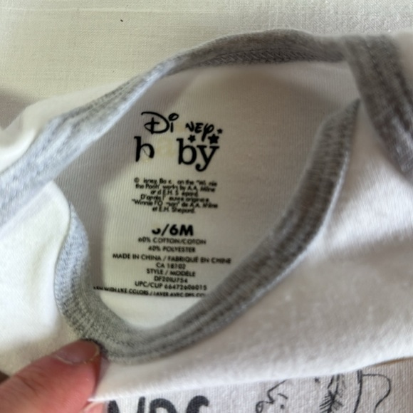 Disney Baby - White and Gray 2-piece Winnie the Pooh Outfit - Picture 3 of 6